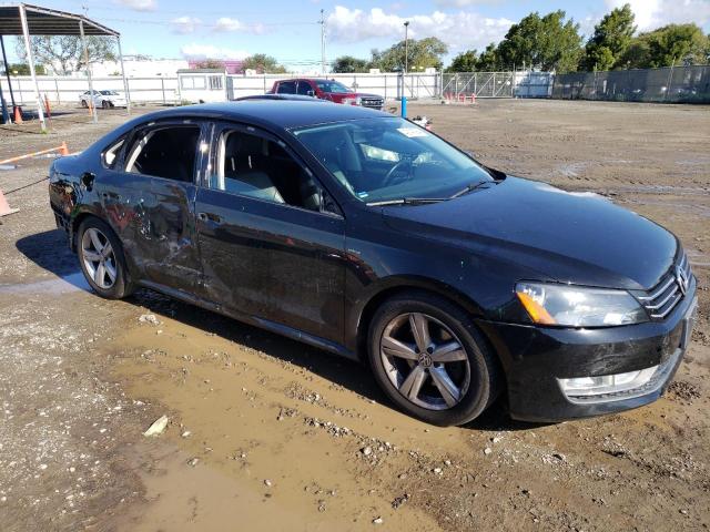 Photo 3 VIN: 1VWAT7A33FC123230 - VOLKSWAGEN PASSAT 