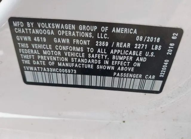 Photo 8 VIN: 1VWAT7A33HC005973 - VOLKSWAGEN PASSAT 