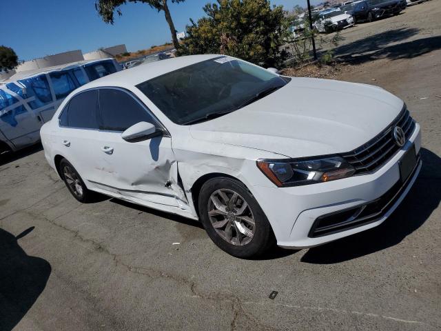 Photo 3 VIN: 1VWAT7A33HC007271 - VOLKSWAGEN PASSAT S 