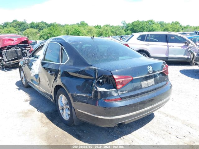 Photo 2 VIN: 1VWAT7A33HC009134 - VOLKSWAGEN PASSAT 