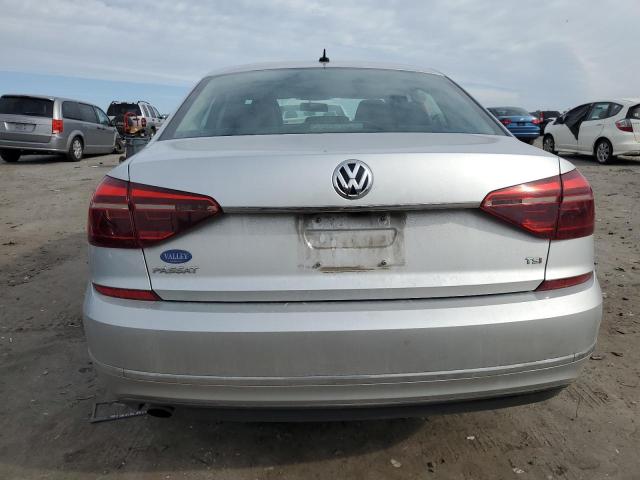 Photo 5 VIN: 1VWAT7A33HC051562 - VOLKSWAGEN PASSAT 