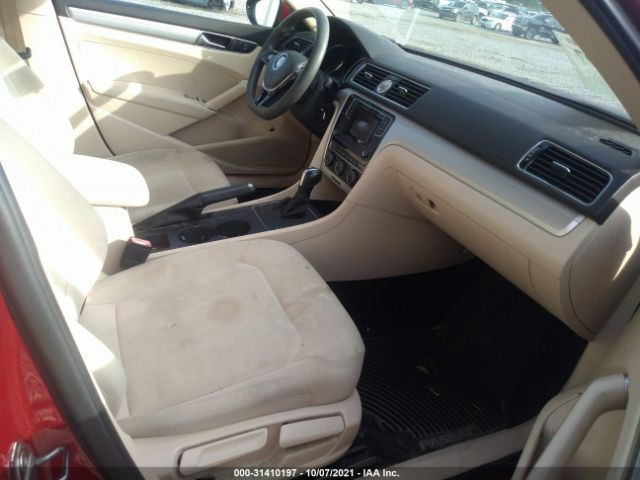 Photo 4 VIN: 1VWAT7A33HC055269 - VOLKSWAGEN PASSAT 