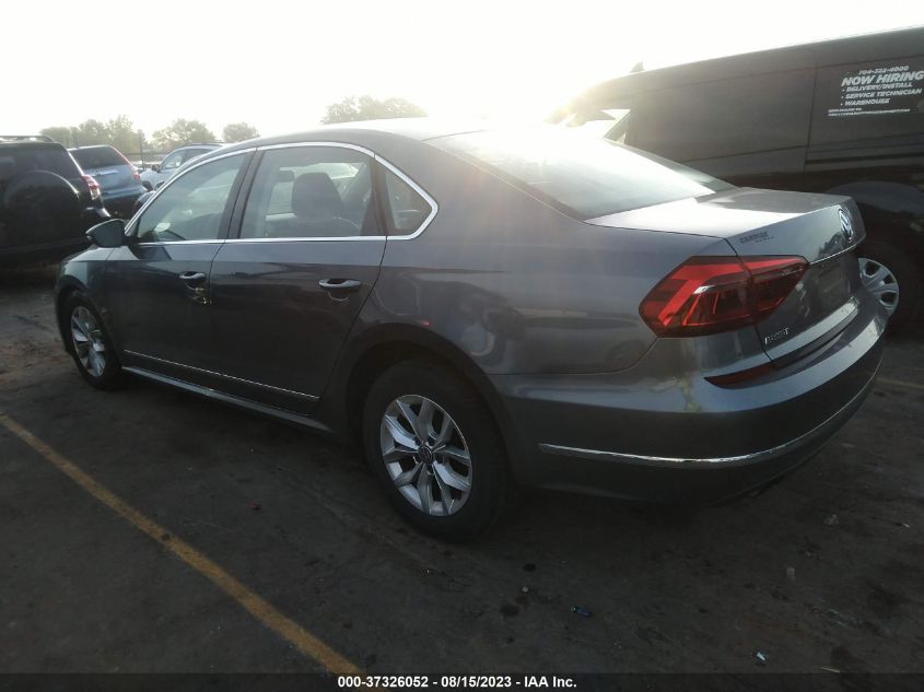 Photo 2 VIN: 1VWAT7A33HC065641 - VOLKSWAGEN PASSAT 