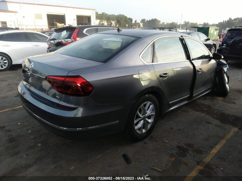 Photo 3 VIN: 1VWAT7A33HC065641 - VOLKSWAGEN PASSAT 