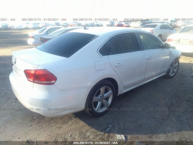 Photo 3 VIN: 1VWAT7A34EC021613 - VOLKSWAGEN PASSAT 