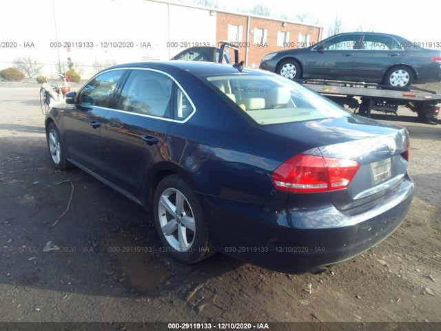 Photo 2 VIN: 1VWAT7A34EC046138 - VOLKSWAGEN PASSAT 