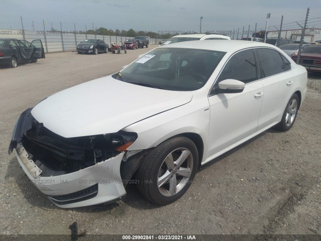 Photo 1 VIN: 1VWAT7A34EC058984 - VOLKSWAGEN PASSAT 