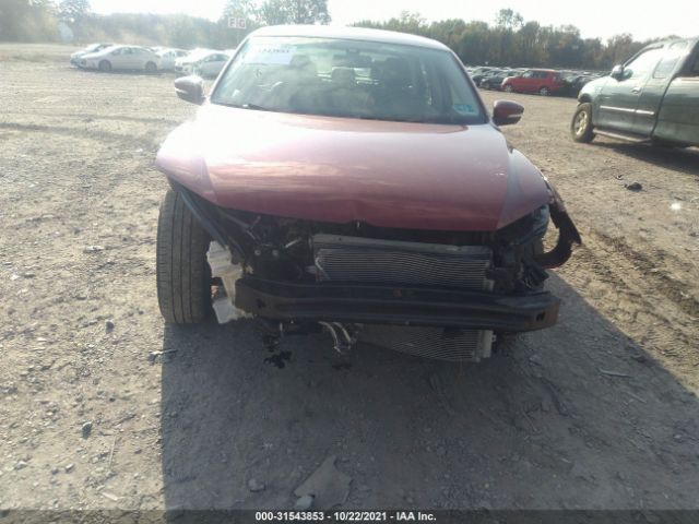 Photo 5 VIN: 1VWAT7A34FC004926 - VOLKSWAGEN PASSAT 