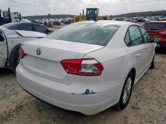 Photo 3 VIN: 1VWAT7A34FC018597 - VOLKSWAGEN PASSAT 