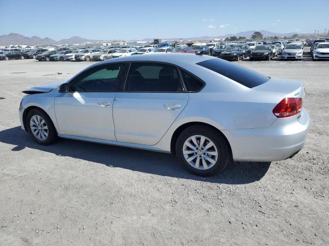 Photo 1 VIN: 1VWAT7A34FC018857 - VOLKSWAGEN PASSAT 