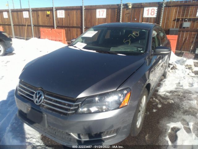 Photo 1 VIN: 1VWAT7A34FC020690 - VOLKSWAGEN PASSAT 