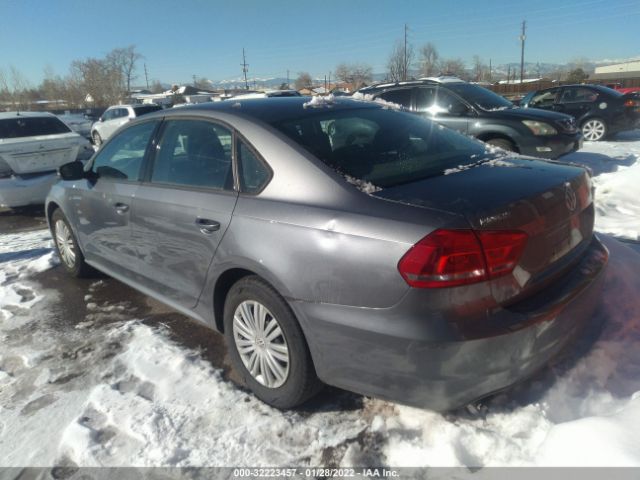 Photo 2 VIN: 1VWAT7A34FC020690 - VOLKSWAGEN PASSAT 