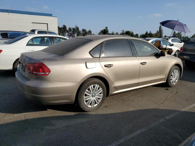 Photo 2 VIN: 1VWAT7A34FC047100 - VOLKSWAGEN PASSAT 