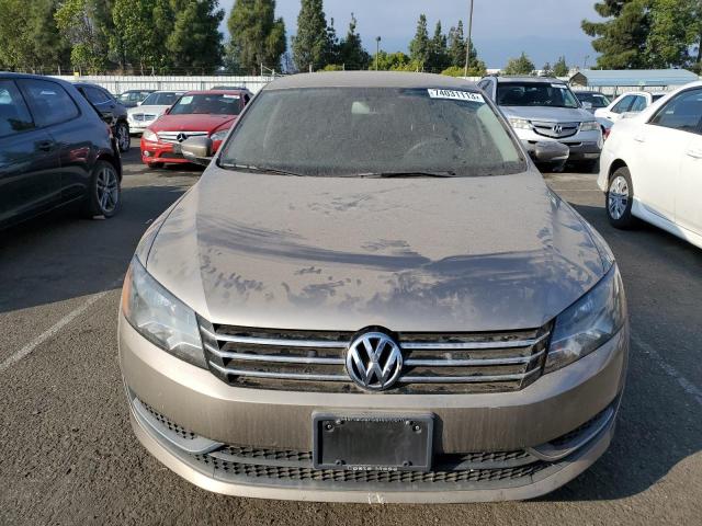 Photo 4 VIN: 1VWAT7A34FC047100 - VOLKSWAGEN PASSAT 