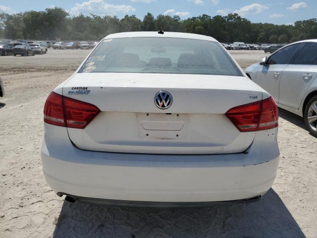 Photo 5 VIN: 1VWAT7A34FC055410 - VOLKSWAGEN PASSAT 