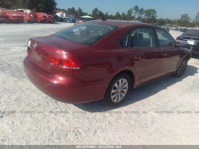 Photo 3 VIN: 1VWAT7A34FC075107 - VOLKSWAGEN PASSAT 