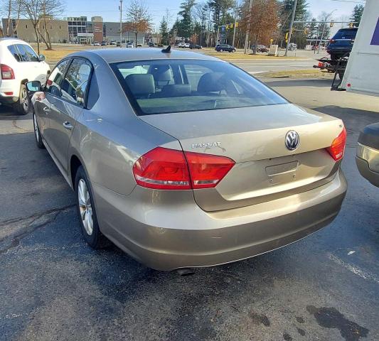 Photo 2 VIN: 1VWAT7A34FC084776 - VOLKSWAGEN PASSAT 