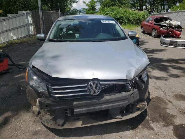 Photo 4 VIN: 1VWAT7A34FC086351 - VOLKSWAGEN PASSAT S 