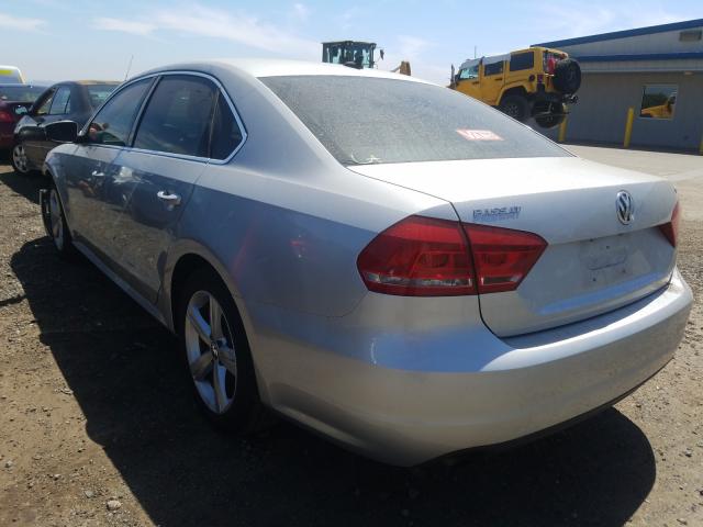 Photo 2 VIN: 1VWAT7A34FC099150 - VOLKSWAGEN PASSAT 