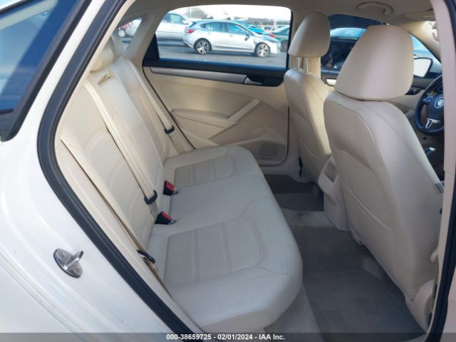 Photo 7 VIN: 1VWAT7A34FC107702 - VOLKSWAGEN PASSAT 