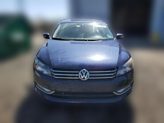 Photo 4 VIN: 1VWAT7A34FC108882 - VOLKSWAGEN PASSAT 