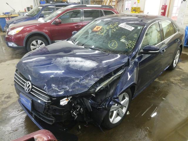 Photo 1 VIN: 1VWAT7A34FC113435 - VOLKSWAGEN PASSAT 