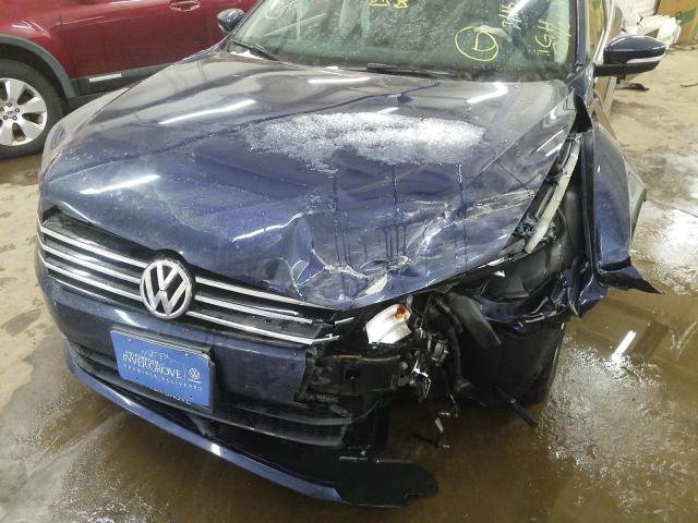 Photo 8 VIN: 1VWAT7A34FC113435 - VOLKSWAGEN PASSAT 