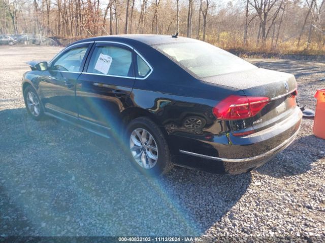 Photo 2 VIN: 1VWAT7A34GC024529 - VOLKSWAGEN PASSAT 