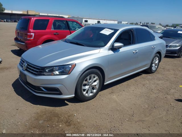 Photo 1 VIN: 1VWAT7A34GC050113 - VOLKSWAGEN PASSAT 