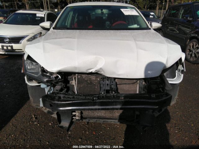 Photo 5 VIN: 1VWAT7A34GC052136 - VOLKSWAGEN PASSAT 