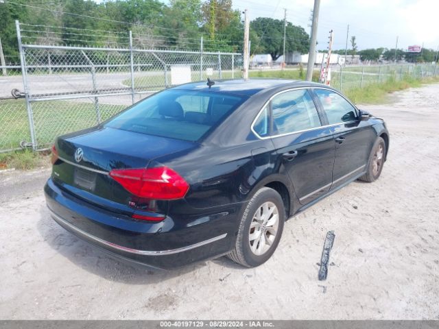 Photo 3 VIN: 1VWAT7A34GC056946 - VOLKSWAGEN PASSAT 