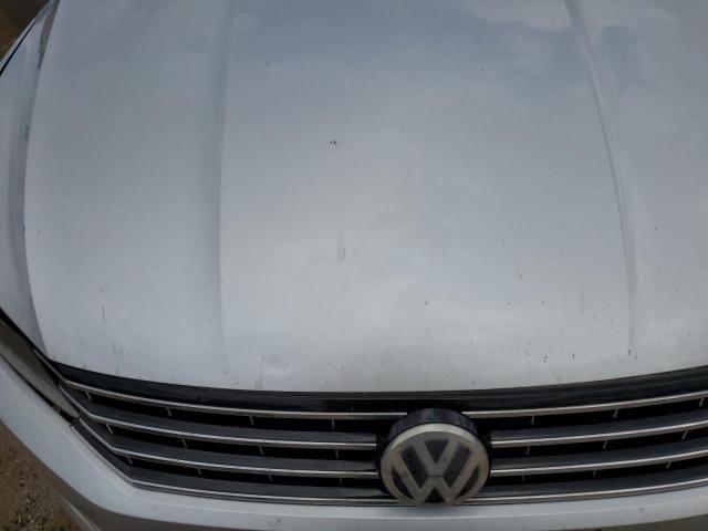 Photo 10 VIN: 1VWAT7A34HC002404 - VOLKSWAGEN PASSAT 