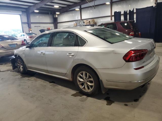 Photo 1 VIN: 1VWAT7A34HC043678 - VOLKSWAGEN PASSAT 