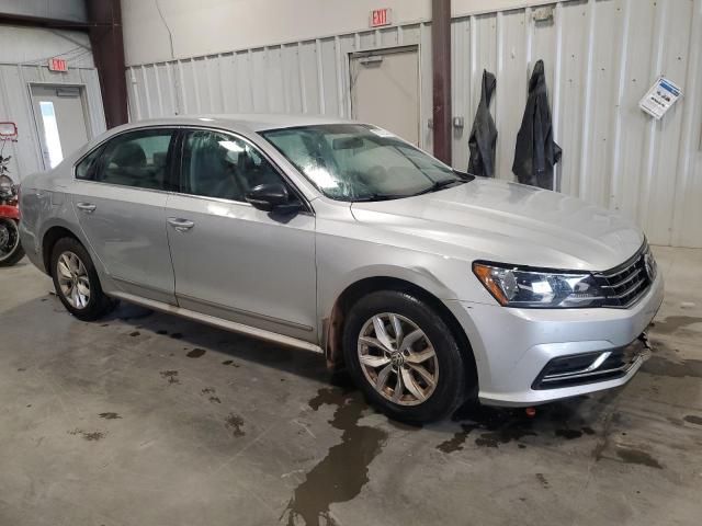 Photo 3 VIN: 1VWAT7A34HC043678 - VOLKSWAGEN PASSAT 