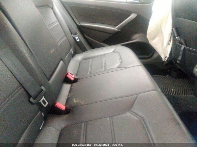 Photo 7 VIN: 1VWAT7A35EC056922 - VOLKSWAGEN PASSAT 