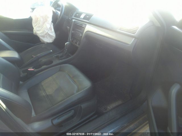 Photo 4 VIN: 1VWAT7A35EC068620 - VOLKSWAGEN PASSAT 