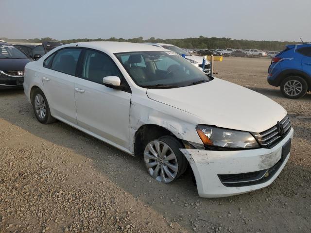 Photo 3 VIN: 1VWAT7A35EC109747 - VOLKSWAGEN PASSAT 