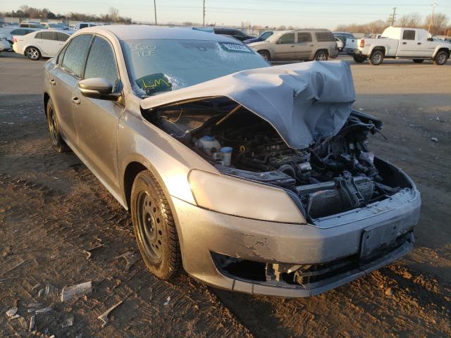 Photo 0 VIN: 1VWAT7A35EC114155 - VOLKSWAGEN PASSAT S 