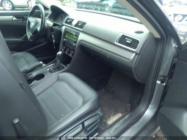 Photo 4 VIN: 1VWAT7A35FC014106 - VOLKSWAGEN PASSAT 