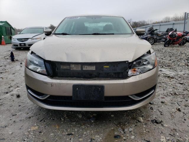 Photo 4 VIN: 1VWAT7A35FC042312 - VOLKSWAGEN PASSAT 