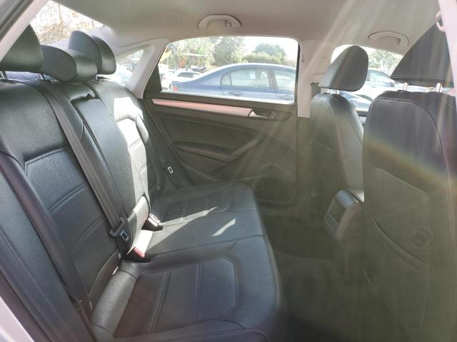 Photo 9 VIN: 1VWAT7A35FC049986 - VOLKSWAGEN PASSAT 