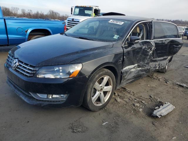 Photo 0 VIN: 1VWAT7A35FC086049 - VOLKSWAGEN PASSAT 