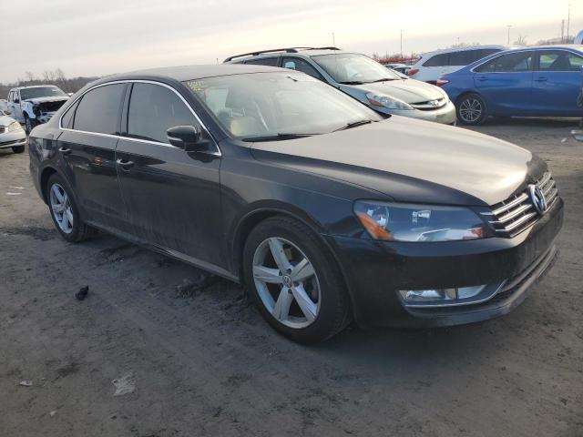 Photo 3 VIN: 1VWAT7A35FC086049 - VOLKSWAGEN PASSAT 