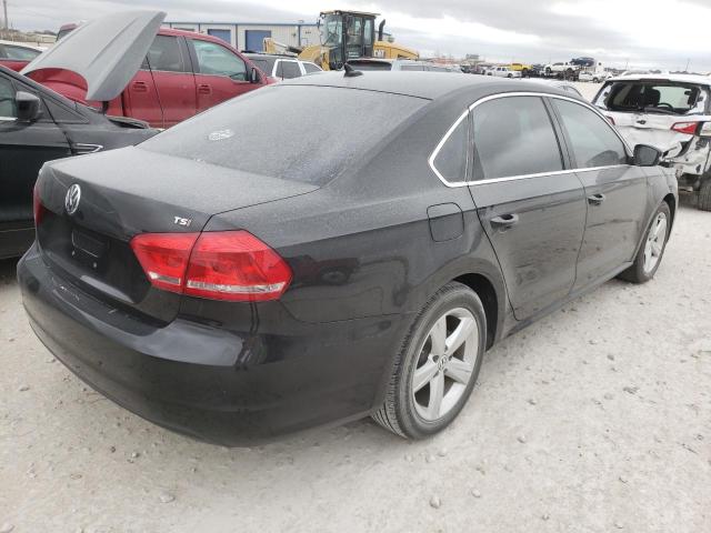 Photo 2 VIN: 1VWAT7A35FC111614 - VOLKSWAGEN PASSAT S 