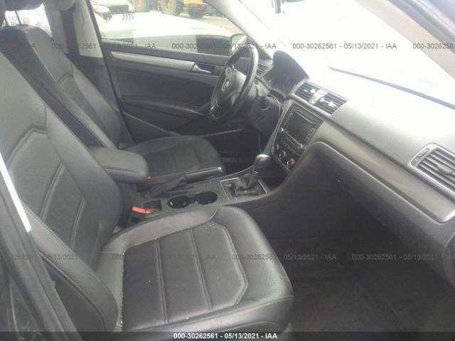 Photo 4 VIN: 1VWAT7A35FC115159 - VOLKSWAGEN PASSAT 