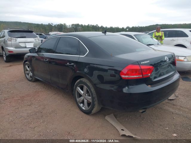 Photo 2 VIN: 1VWAT7A35FC116005 - VOLKSWAGEN PASSAT 