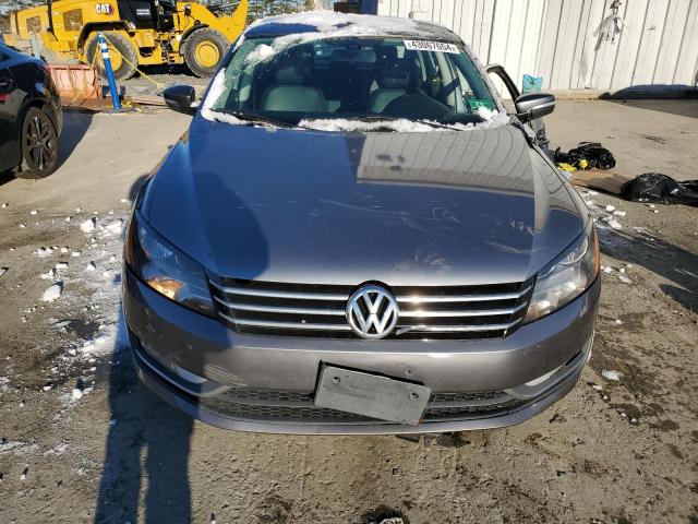 Photo 4 VIN: 1VWAT7A35FC118384 - VOLKSWAGEN PASSAT 