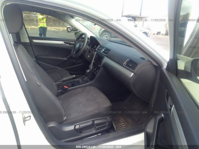 Photo 4 VIN: 1VWAT7A35GC048550 - VOLKSWAGEN PASSAT 