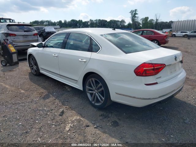 Photo 2 VIN: 1VWAT7A35GC057734 - VOLKSWAGEN PASSAT 