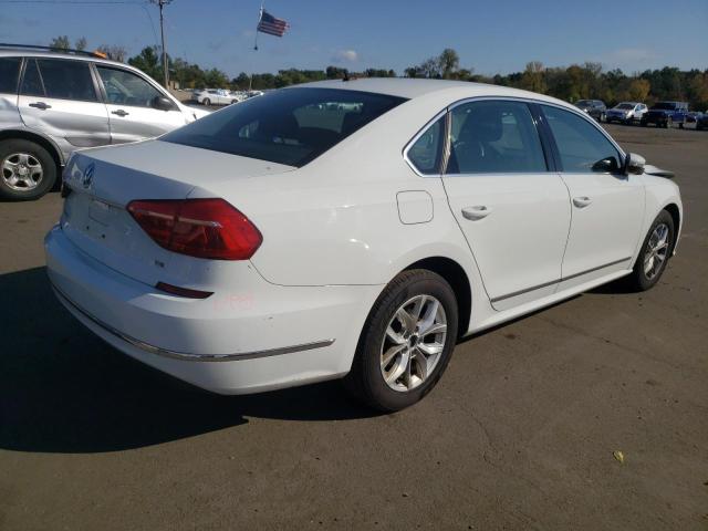 Photo 2 VIN: 1VWAT7A35GC059659 - VOLKSWAGEN PASSAT 